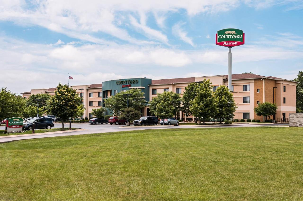 Courtyard By Marriott Lafayette Hotel Exterior photo