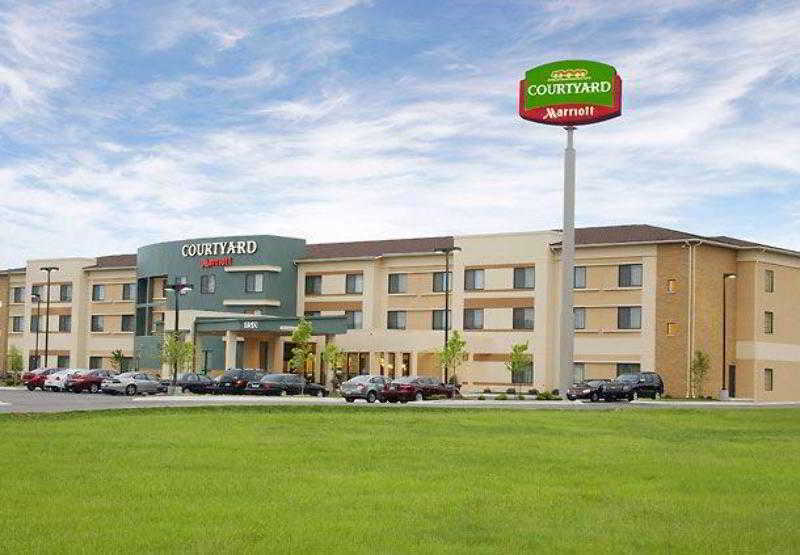 Courtyard By Marriott Lafayette Hotel Exterior photo